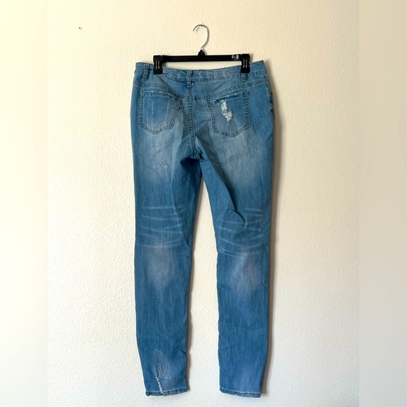 Light Blue Ripped Jeans by Indigo Thread Co. 🧵 - Picture 4 of 4